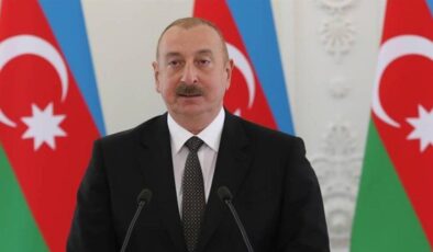 Aliyev’den Ermenistan’a saldırı iddialarına tepki: Macron ve Borrell bizi suçluyor