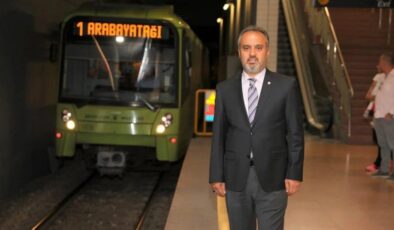 Alinur Aktaş açıkladı! Bursa’da raylı sistem hattı 89 kilometreye çıkacak