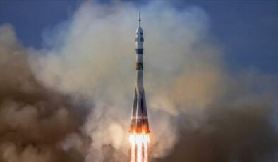 Astronotları taşıyan Rus uzay aracı MS-25 fırlatıldı