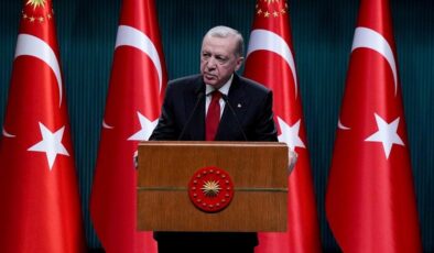 Cumhurbaşkanı Erdoğan: Muhalefet emeklilerimizin kafasını karıştırıyor