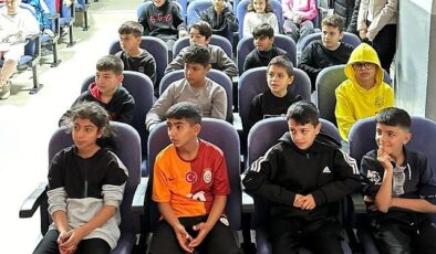 Egeli gençler, Türkiye’nin Milli Teknoloji Hamlesi yolculuğunu TEKNOFEST kuşağına anlatmaya devam ediyor