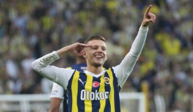 Fenerbahçe, Sebastian Szymanski’nin bonservisini belirledi