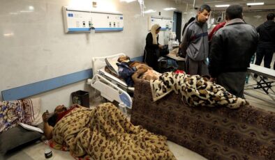 İsrail bir kez daha hedef aldı! Şifa Hastanesi’ndeki baskında ölü ve yaralılar var