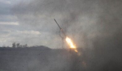 Rusya, Kiev’e füzelerle saldırdı
